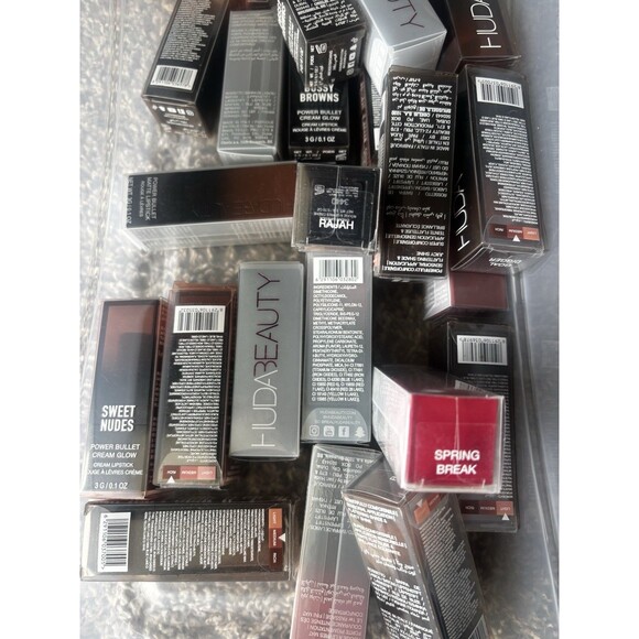 Huda Beauty LipstickPower Bullet Matte Lipstick Browns & Nudes Set (Lot x 16) - Picture 1 of 8